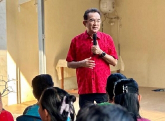 Rudianto Tjen Minta Doa dan Dukungan Warga Deniang Agar Perjuangannya Lancar di Parlemen