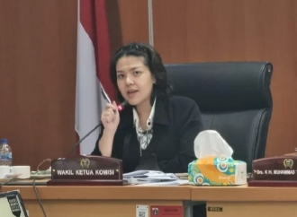 Tina Toon Dukung Peningkatan Layanan Kesehatan hingga Kepulauan Seribu