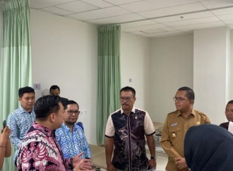 Charles Kagum dengan Pengelolaan RSUP dr. Ben Mboi