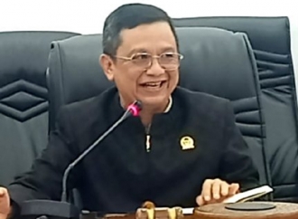 Taufik Nugraha Apresiasi dan Dukung Program Barter Plastik dengan Sembako 