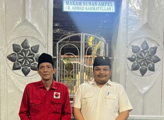 Banteng Surabaya Ziarah Sunan Ampel, Ucap Syukur atas Dikukuhkan Hasto Kristiyanto sebagai Sekjen.