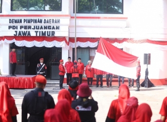 Api Perjuangan Banteng Jatim, Daniel Rohi Kobarkan Semangat Kemerdekaan