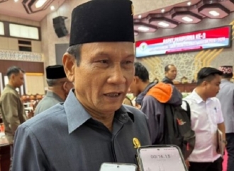 Ketua DPRD Kalteng Arton S. Dohong Ajak Masyarakat Bersatu Bangun Daerah