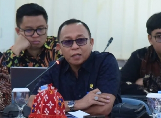 Agus Ambo Djiwa Bersama Banggar DPR RI Terima Kunjungan Pemkot dan DPRD Kota Palu