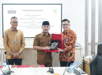Bupati Bekasi Gandeng BUMN Semen Indonesia Bantu Pembangunan Infrastruktur Bekasi
