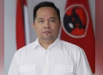Richard Sualang Lantik Pejabat Baru Kota Manado