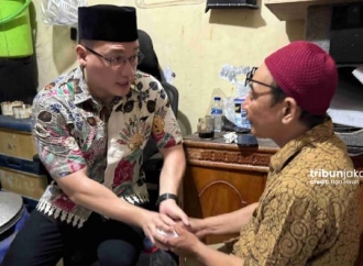 Kenneth Beri Santunan Untuk Keluarga Ojol Affan Kurniawan