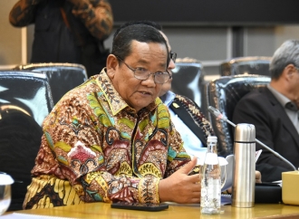Rapidin Simbolon Bangkitkan Kesadaran HAM kepada Masyarakat Samosir