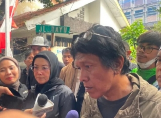 Kata Adian Napitupulu Soal Anggota DPR yang Tak Temui Demonstran