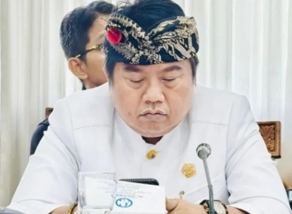 I Wayan Bawa Tegaskan MDA Tidak Membawahi Bendesa Adat