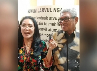 Rieke Diah Pitaloka Spontan Menawarkan Diri Jadi Duta Wisata Maluku Tenggara