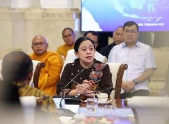 Puan Bertemu Tokoh Bangsa di Istana: DPR Mengevaluasi dan Berbenah Diri
