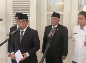 Pramono Pastikan Segera Tangani Kelangkaan Beras Akibat 'Panic Buying' 