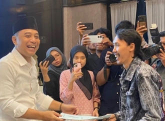 Eri Cahyadi Pastikan Pedagang Warung Terdampak Pengrusakan Mapolsek Tegalsari Dapat Bantuan Pemkot