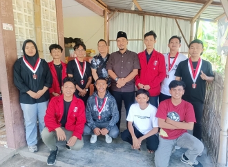 Ngopi di Gubuk Marhaen, Kusumo Jawab Tuntas Kinerja Partai
