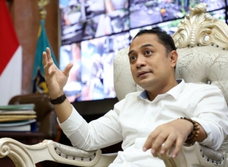 Eri Tegaskan Pejabat di Kota Surabaya Telah Terbiasa dengan Gaya Hidup Sederhana
