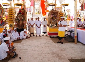 Giri Prasta Tegaskan Krama Harus Maju Tanpa Lepas dari Adat dan Budaya