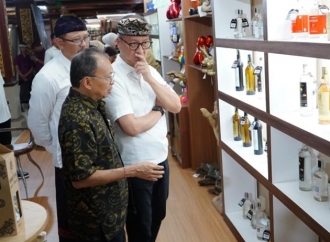 Koster Dorong Digitalisasi UMKM Bali, Kenalkan Marketplace hingga Angkat Arak ke Level Global