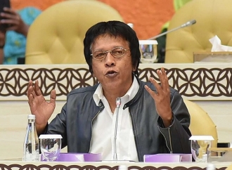 Adian Napitupulu Soroti Beban Finansial Pengemudi Ojol Akibat Asuransi Ganda