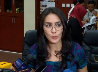 Rieke Tuntut Presiden Perintahkan Kapolri Bebaskan Penahanan Aktivis dan Mahasiswa