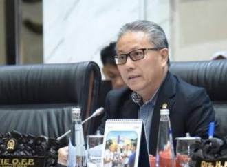 Dolfie Cecar Habis Menteri Keuangan Terkait Proyeksi Rasio Utang Negara dalam Rancangan APBN 2026