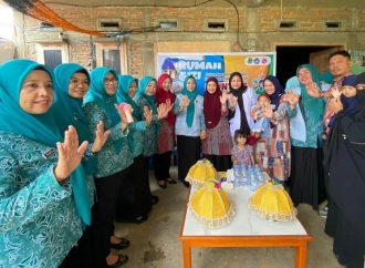 Lelie Sambut Baik PKK Turut Salurkan Bantuan Makanan Tambahan Untuk Cegah Stunting