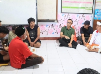 Walikota Jaya Negara Pastikan Layanan dan Hunian Sementara bagi Warga Terdampak Banjir