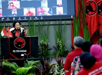 Megawati Beri Wejangan ke Relawan Kesehatan PDI Perjuangan