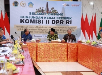 Digitalisasi Pemerintahan Bali Jadi Sorotan Komisi II DPR RI