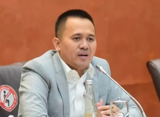 Mufti Anam: Bubarkan Saja Garuda Kalau Membebani Rakyat dan Terus Merugi