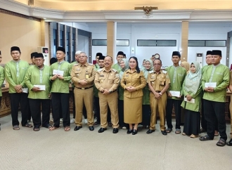Yohanes Ontot Tepati Janji Beri Bonus Juara MTQ XXXIII Tingkat Provinsi Kalbar di Kapuas Hulu