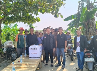 Hari Tani Nasional, Kelompok Tani di Kotabaru Dapat Bantuan Pompa Air dari Fernando Doklas