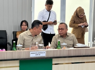 Agus Ambo Djiwa Bersama Komisi IV Diskusi Pemanfaatan Hutan Hingga Tinjau Balai Karantina