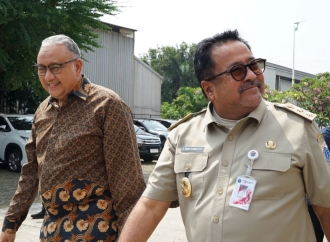 Rano Karno Ajak Warga Pilah dan Kelola Sampah dari Rumah