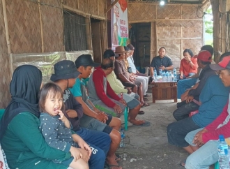 Yulius Setiarto Sambangi Petani Neglasari, Dengar Langsung Aspirasi Soal Pupuk dan Lahan