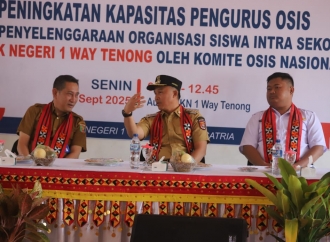 Parosil Mabsus Ingatkan Pentingnya Peningkatan Kapasitas Pengurus OSIS