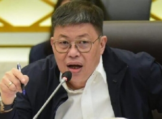 Alex Indra Lukman: Pemerintah Harus Tegas Soal Keberadaan KJA di Kawasan Danau Toba