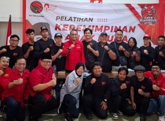 Risma Suntik Semangat ke Kader Banteng Muda Kota Surabaya