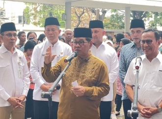 Pramono Heran Warga DKI Jakarta Sampaikan Keluhan Melalui DM di Akun Medsos Pribadi