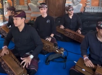 I Nyoman Parta Apresiasi Anak Muda Pelestari Kesenian Mandolin di Gianyar
