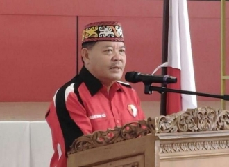 Paolus Hadi Minta Pembina Pemuda Dayak Kabupaten Sanggau Jangan Lupakan Sejarah