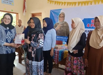 Sadarestuwati Salurkan PIP di Madiun Langsung ke Rekening Siswa Penerima Guna Hindari Penyalahgunaan