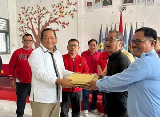 Rapidin Simbolon Minta Bupati Nias Utara Siapkan Proposal untuk Diperjuangkan