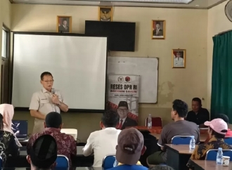 Rokhmin Dahuri Perjuangkan Bantuan Pompa Air dan Sprayer, Disambut Haru Petani Ciawigajah