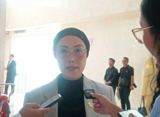 Selly Ajak Masyarakat Bersikap Bijak Akan Tayangan Pesantren