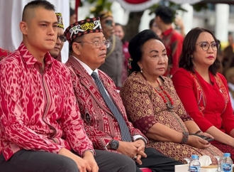 Cornelis Tegaskan Pembentukan Kabupaten Landak Adalah Buah Perjuangan Rakyat