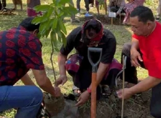 Adi Wiryatama Tegaskan Pentingnya Jaga Keseimbangan Alam Melalui Gerakan Nyata di Akar Rumput