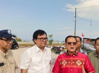 Kunjungi Kampung Merah Putih Nelayan, Prof. Rokhmin: Tingkatkan Kesejahteraan Nelayan