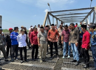 Edi Purwanto Tinjau Pelabuhan Roro Kuala Tungkal dan Bertemu Petani Pinang di Kec Bram Itam