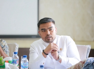 DPRK Nagan Raya Rizki Julianda: 80 Persen Dana CSR Untuk Pembangunan Masjid Giok Langgar Aturan